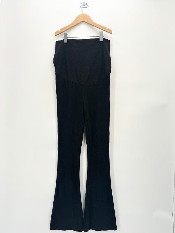 H&M - Pantalon noir côtelé évasé T.M