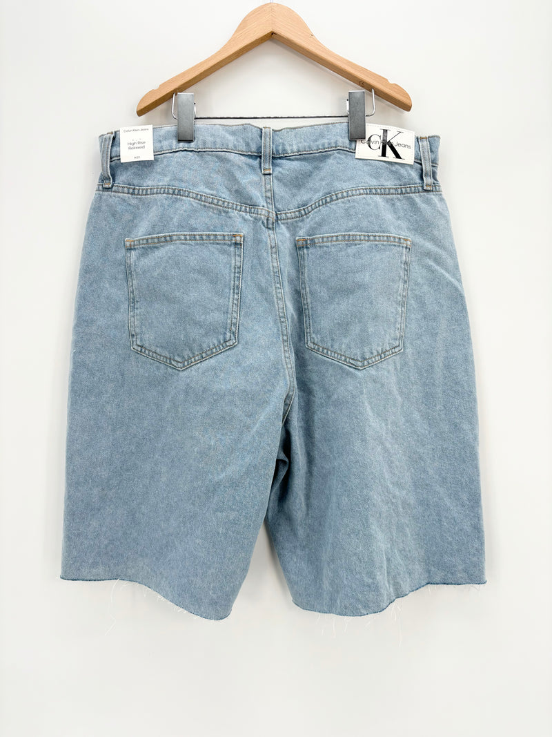 Calvin Klein - Short long jean bleu clair neuf T.42/44
