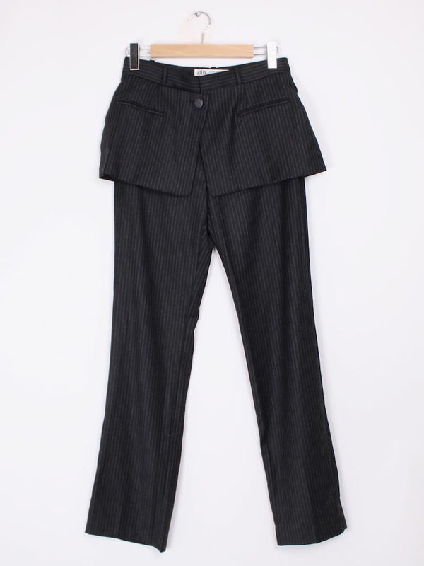 Zara - Pantalon noir rayé avec jupe T.M
