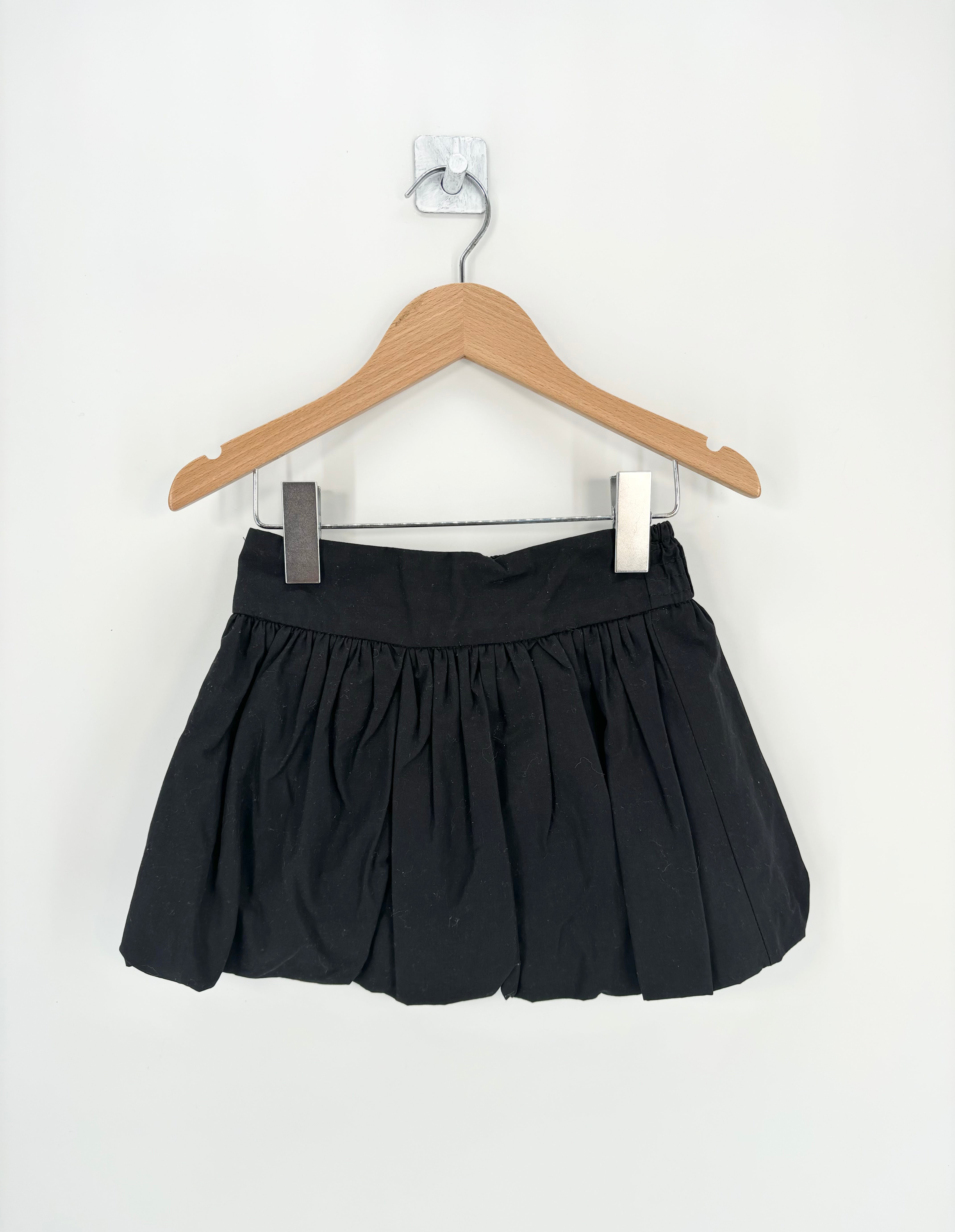 Zara - Jupe bouffante noire T.6 ans