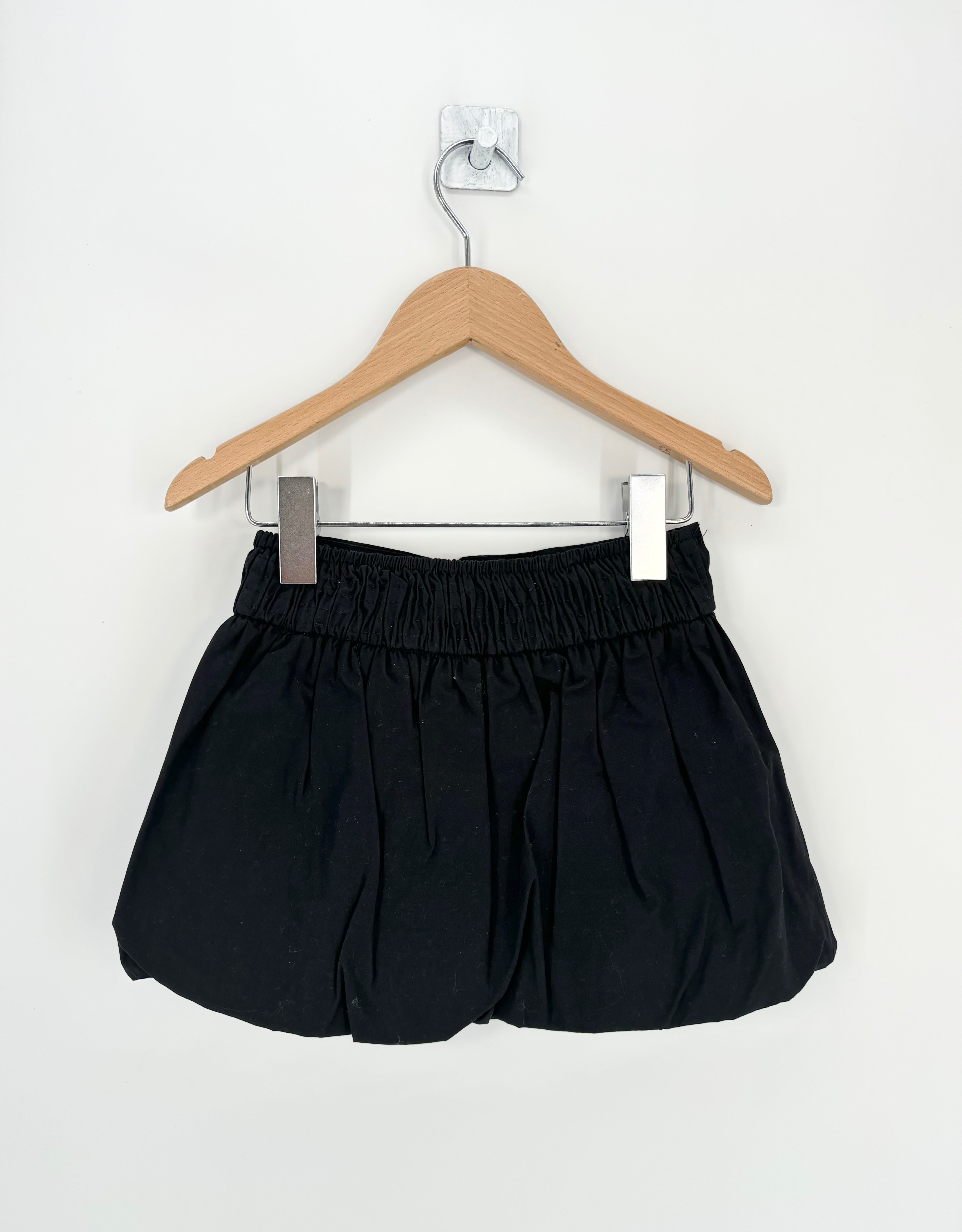 Zara - Jupe bouffante noire T.6 ans