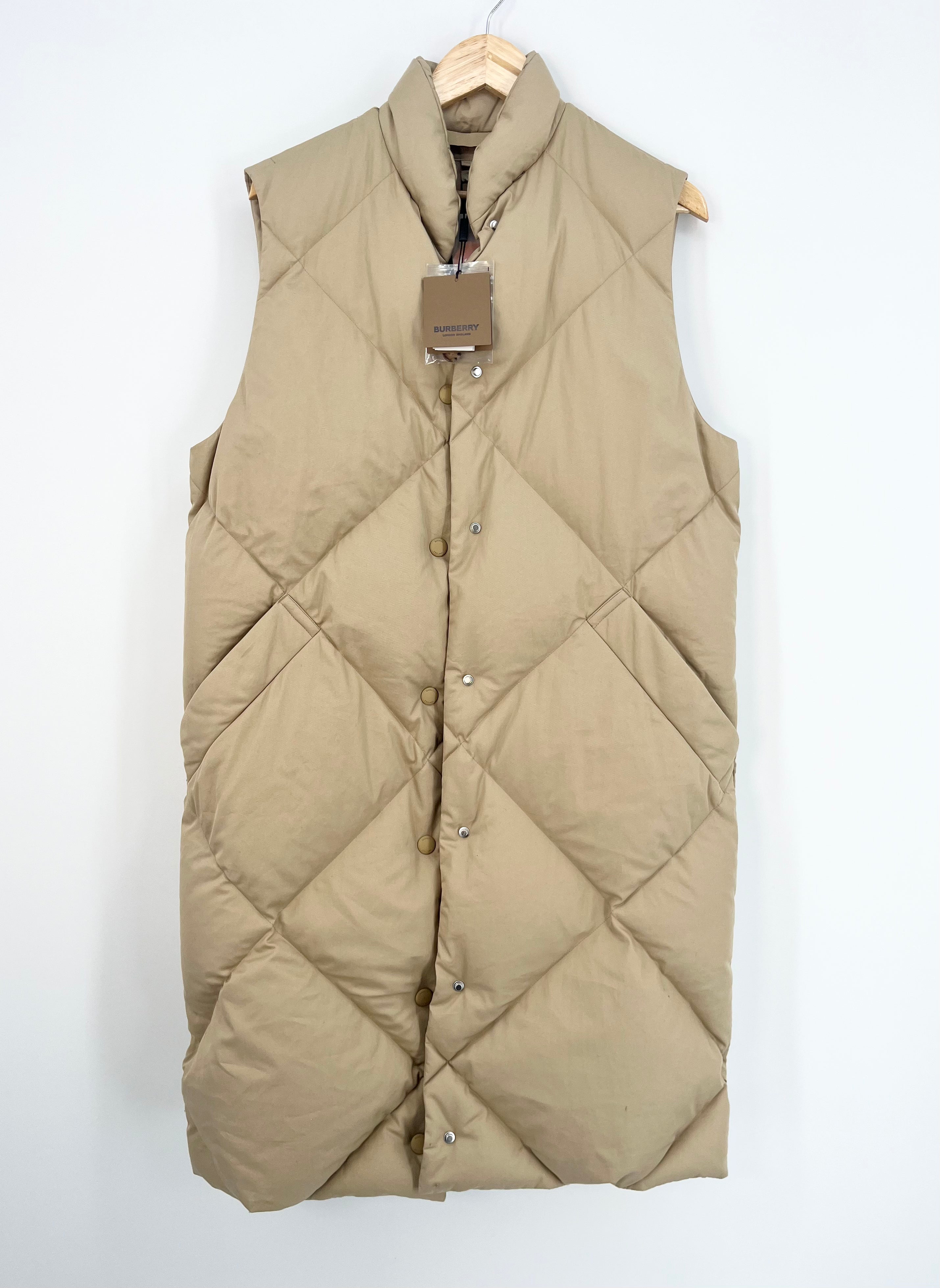 Burberry - Veste doudoune sans manches longues beige neuf T.S