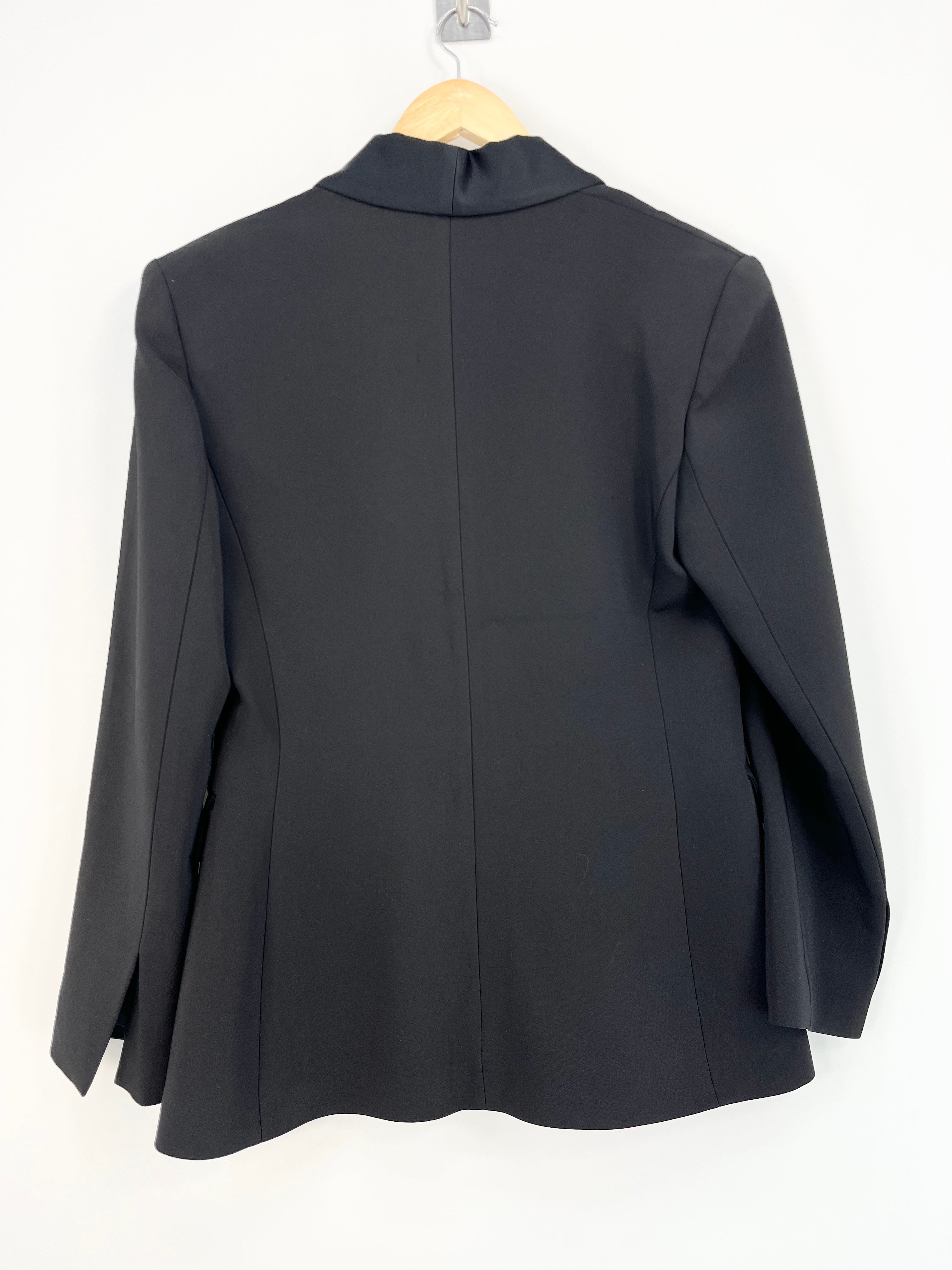 Mango Capsule Veste noire de costume detail satin T.M