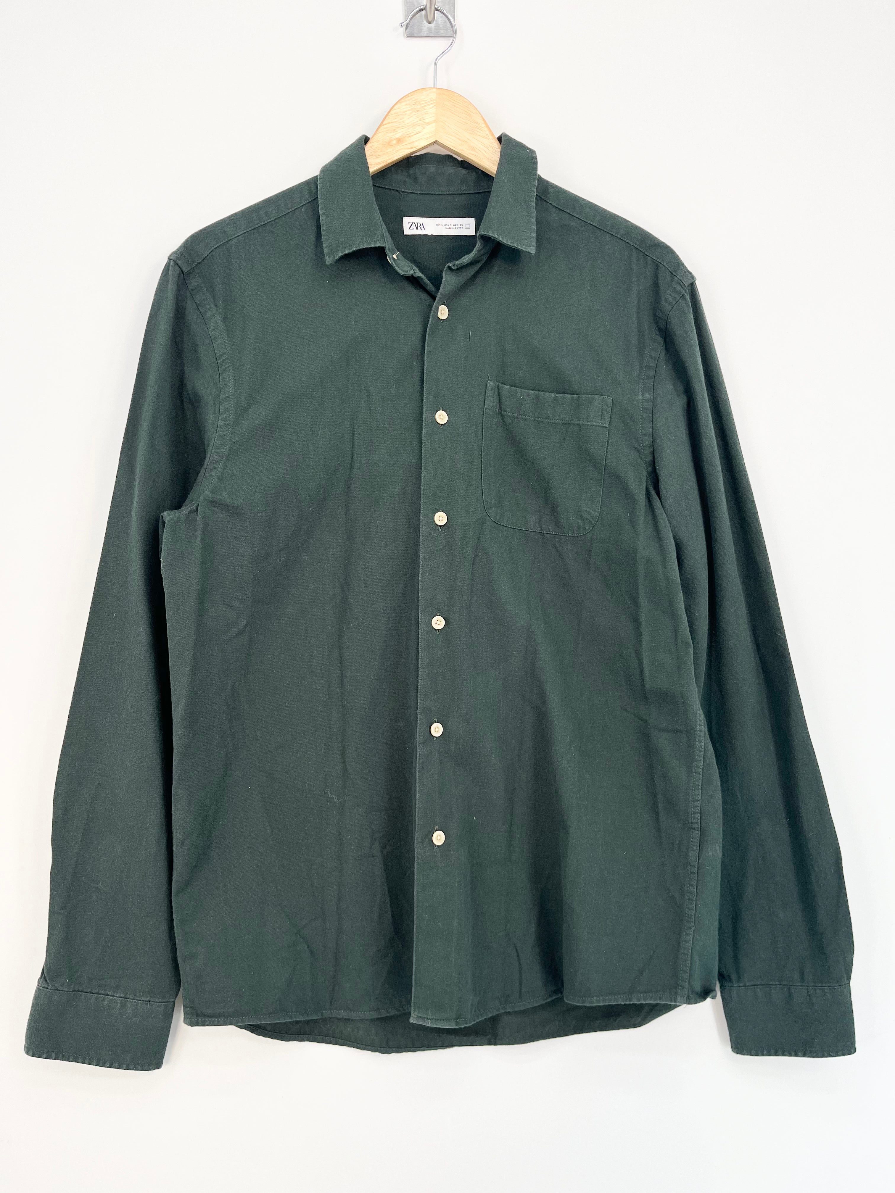 Zara - Chemise vert sapin 100%coton T.S