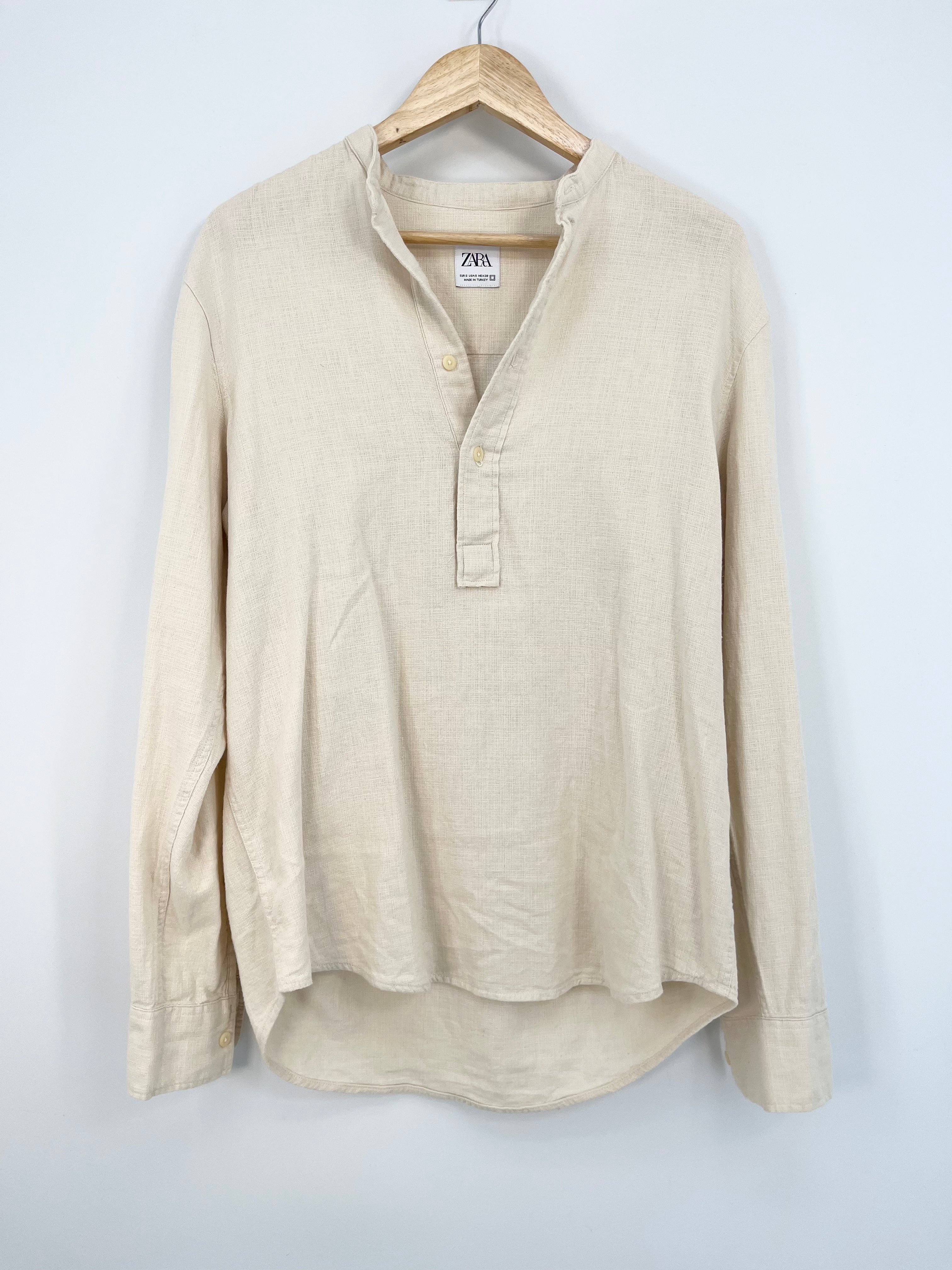 Zara - Chemise beige 27% lin 73% coton à boutons T.S