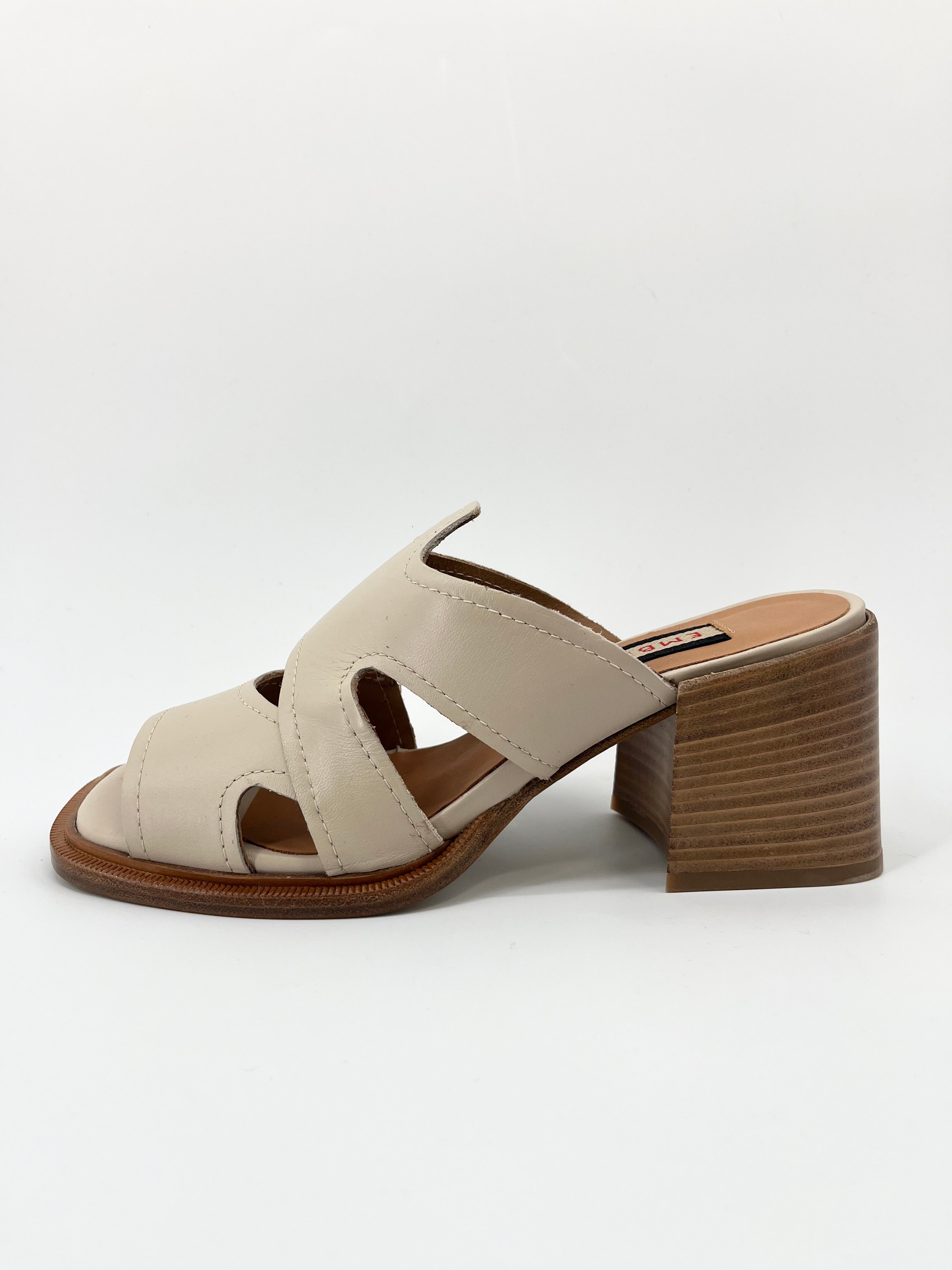 Emblem by Minelli - Mules à talons beige en cuir T.38