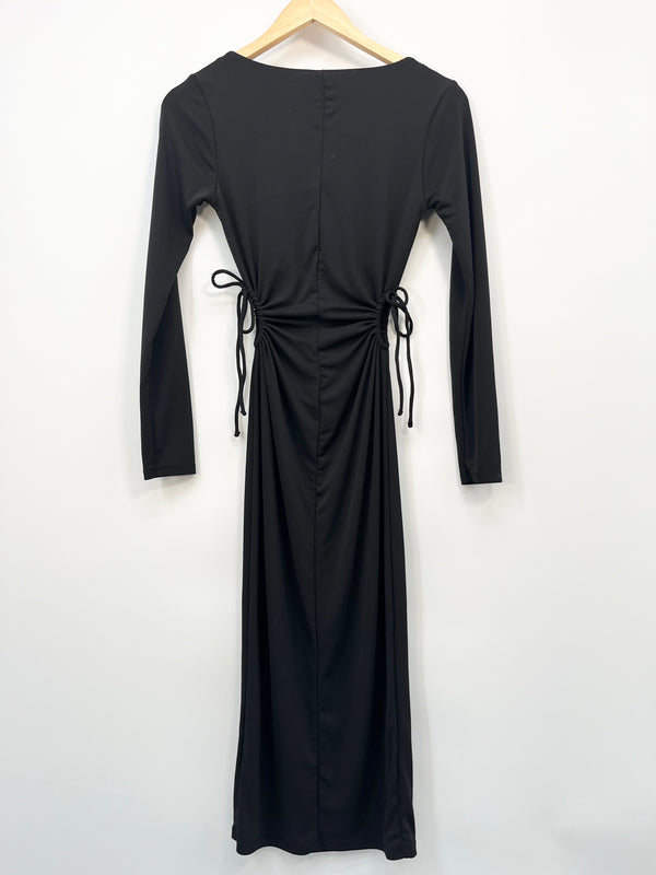Zara - Robe noire longue ouverte sur les côtés col carré T.S