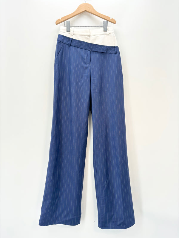 Cekette - Pantalon rayé bleu jean blanc imprafait T.S
