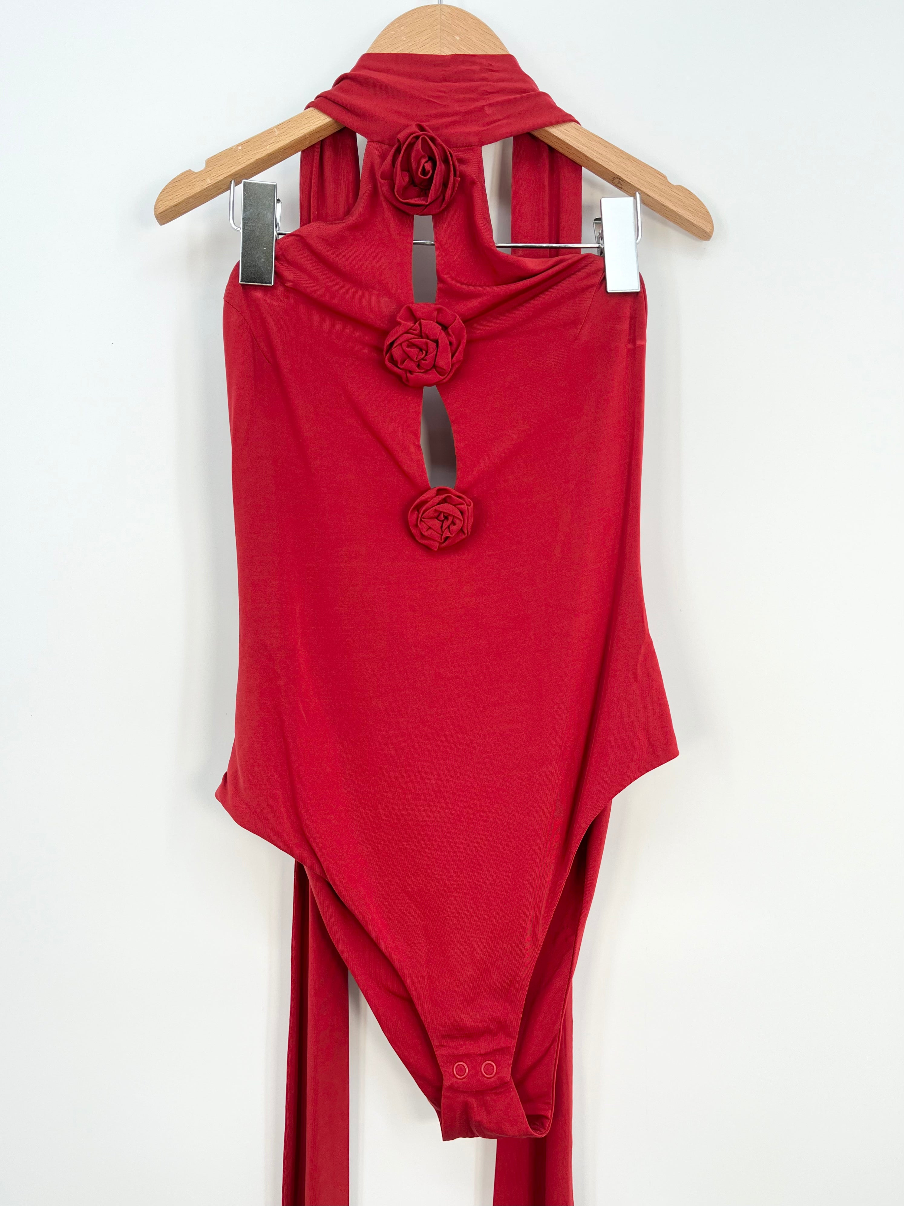 Magda butrym - Body rouge col autour du cou rose T.34