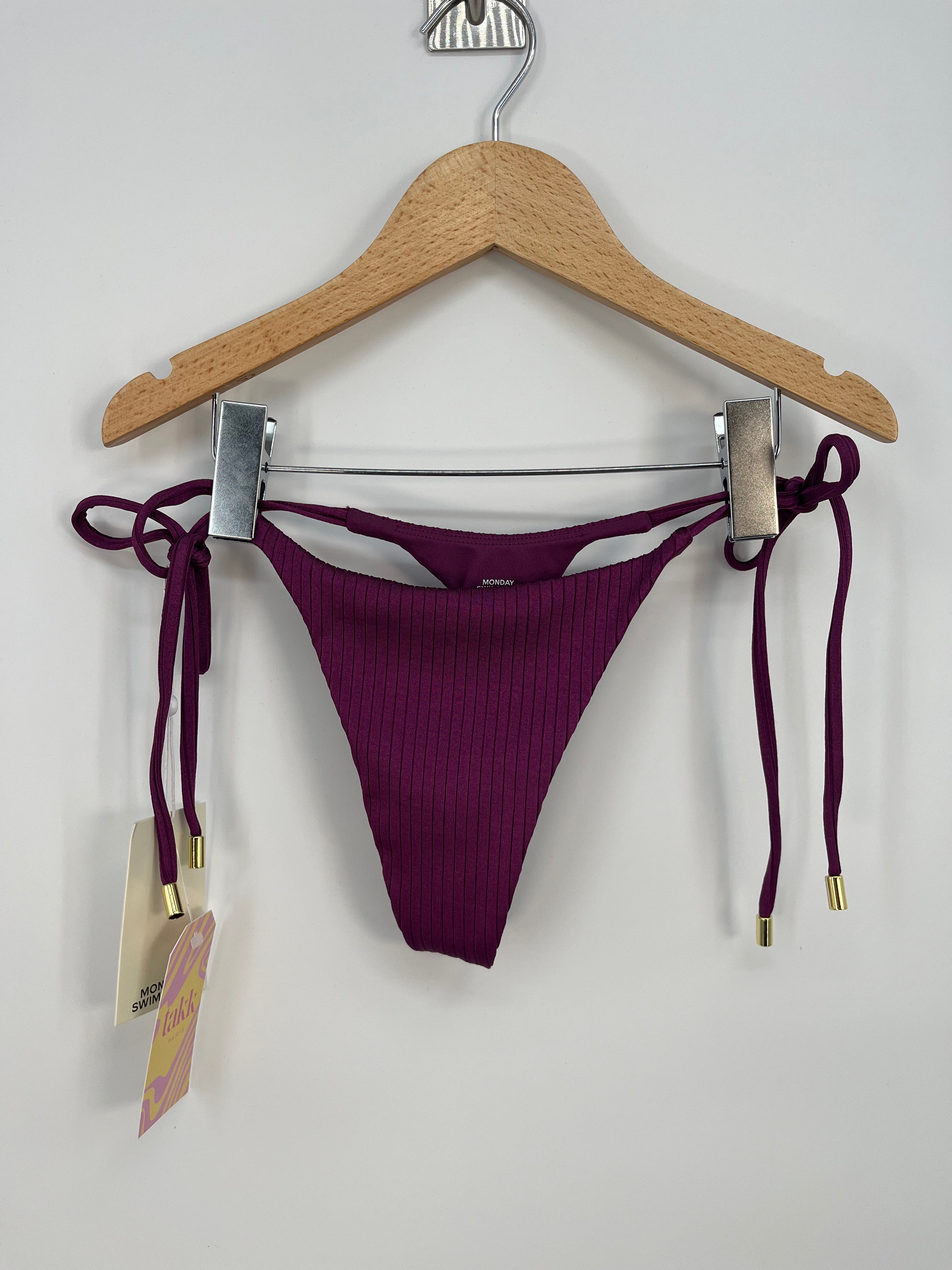 Monday swimwear - Bas de maillot string aubergine strié neuf T.S