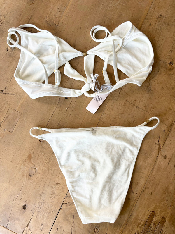 Etam x L'armoire de Soso - Bikini blanc détail doré T.44