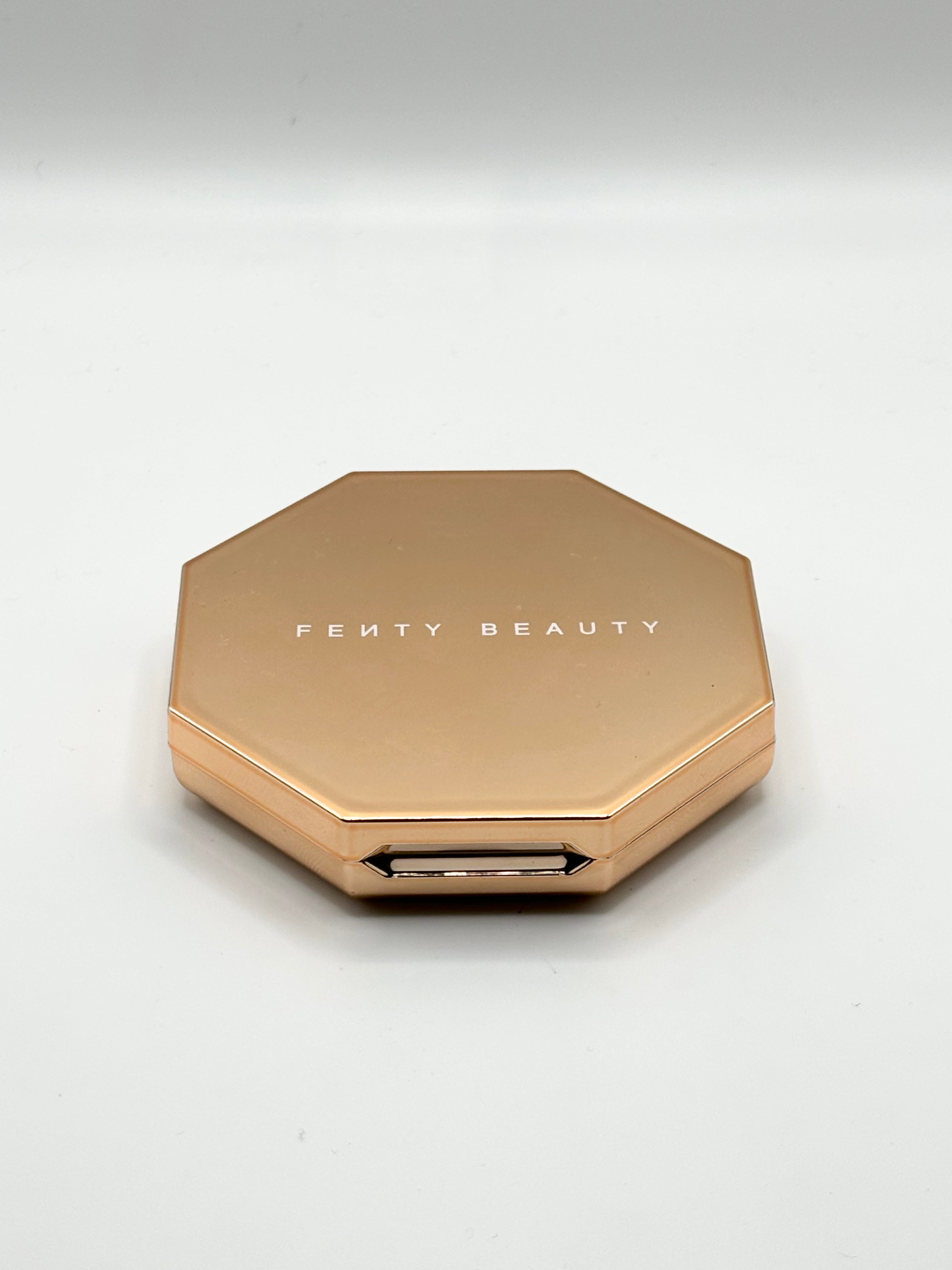 Fenty Beauty - Poudre bronzante instantanée Bajan Gyal 6,23g