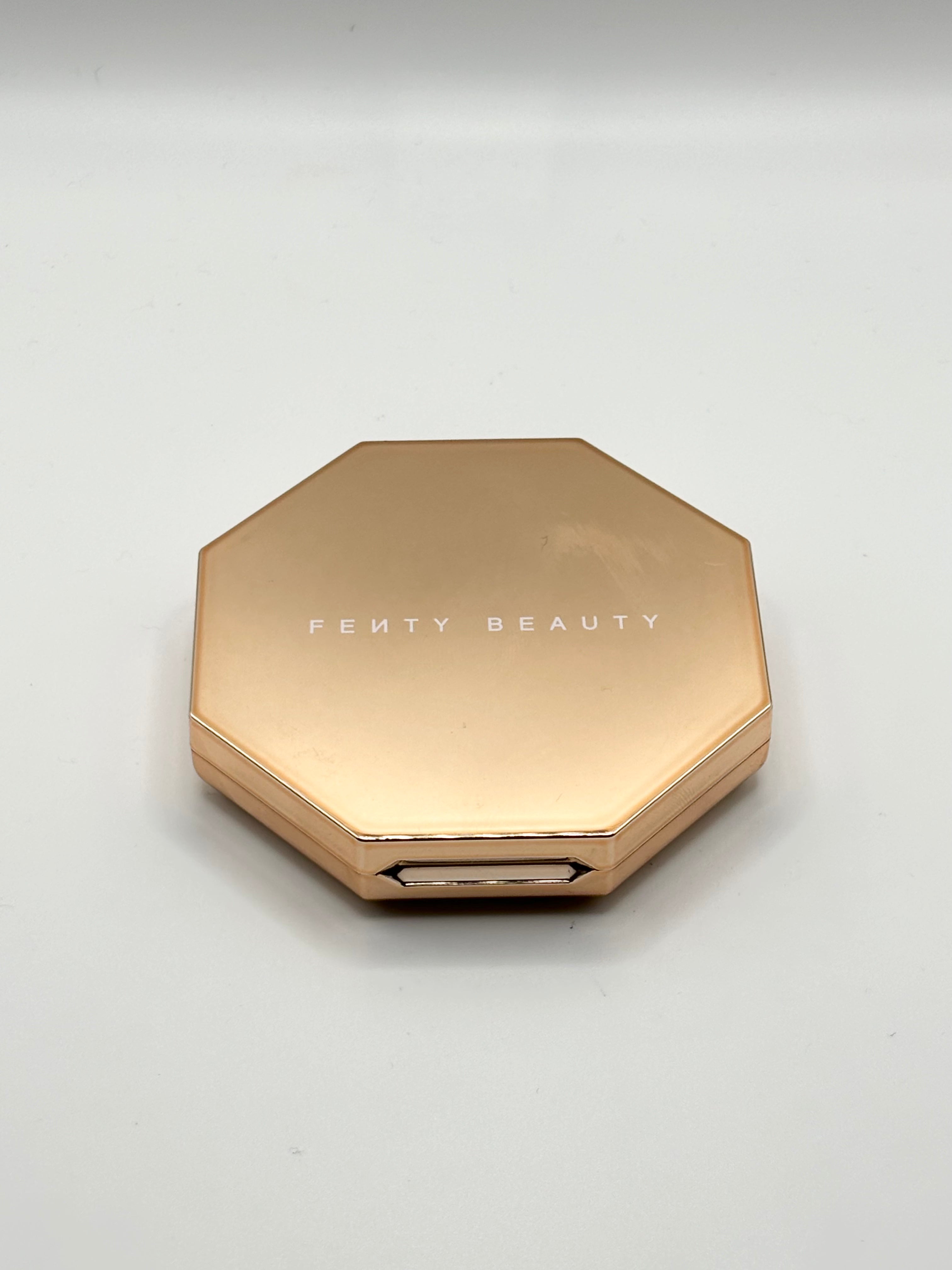 Fenty Beauty - Poudre bronzante instantanée I$land Ting 6,23g