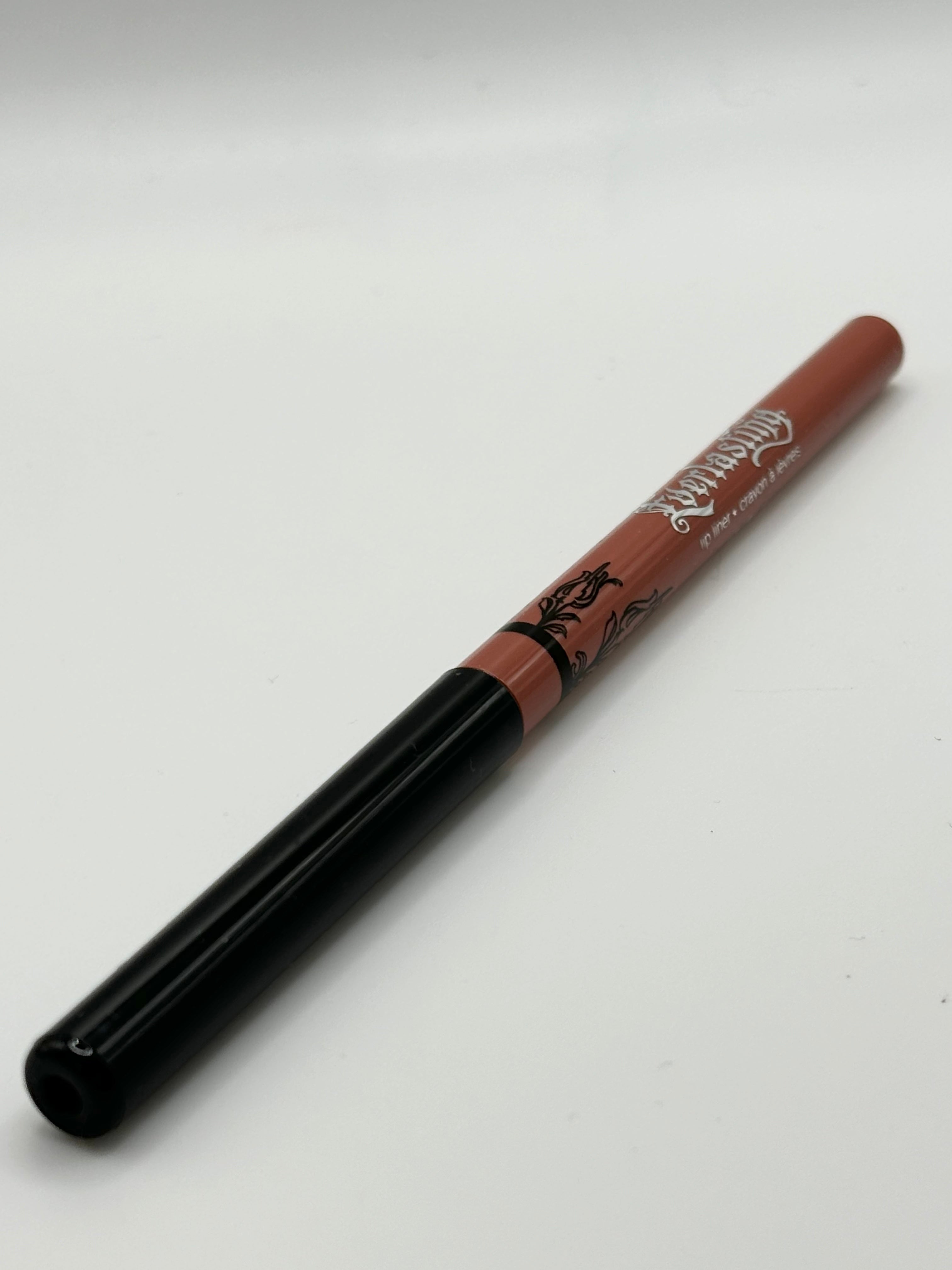 Kat Von D - Crayon à lèvre crème Lolita II 0,25g