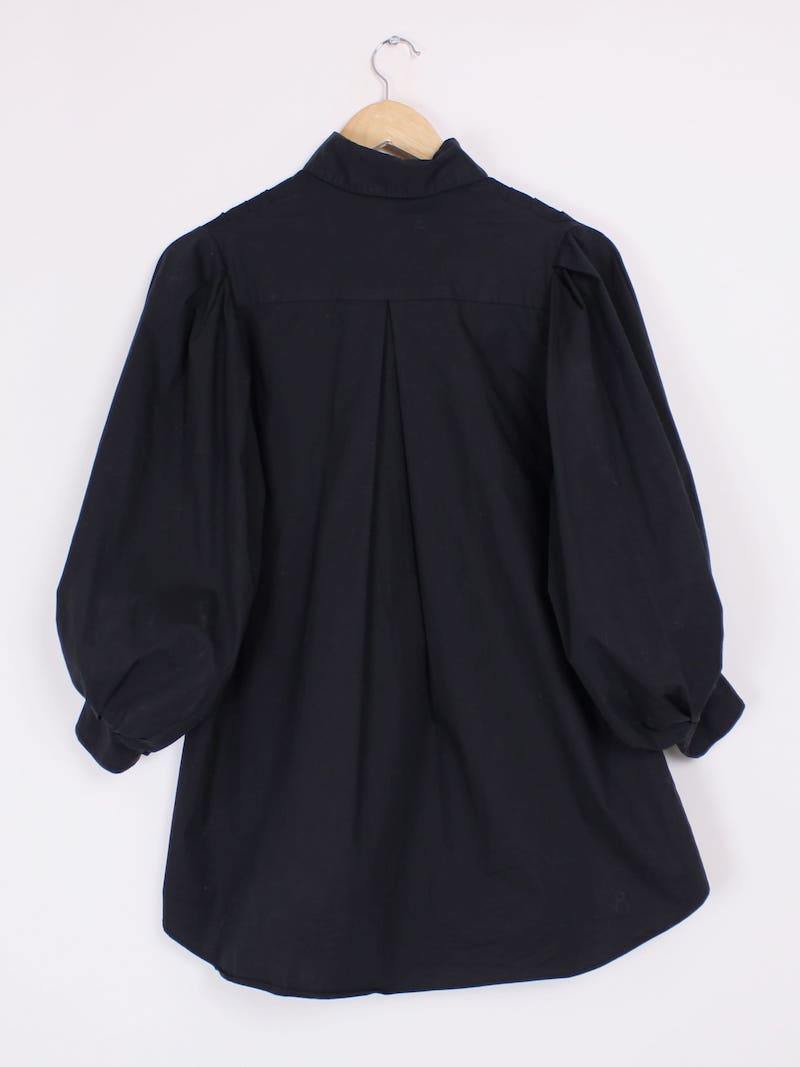 Hanane Hotait - Robe chemise noire manches bouffantes T.36