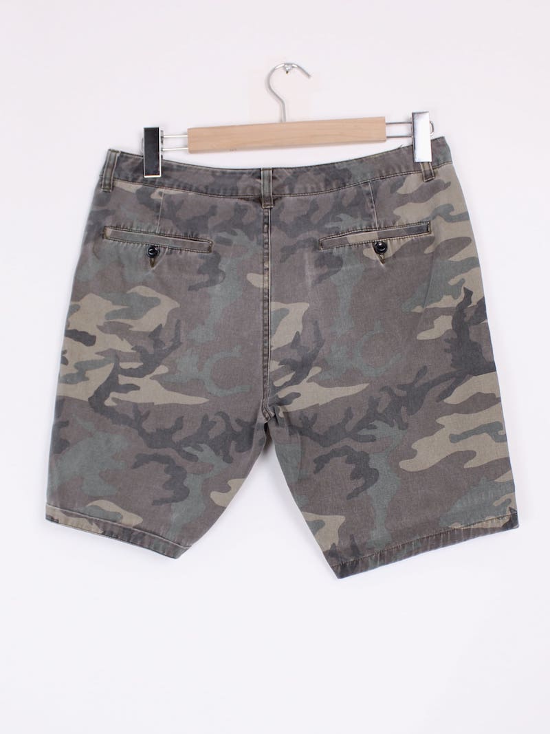 Asos - Bermuda camouflage vert T.42